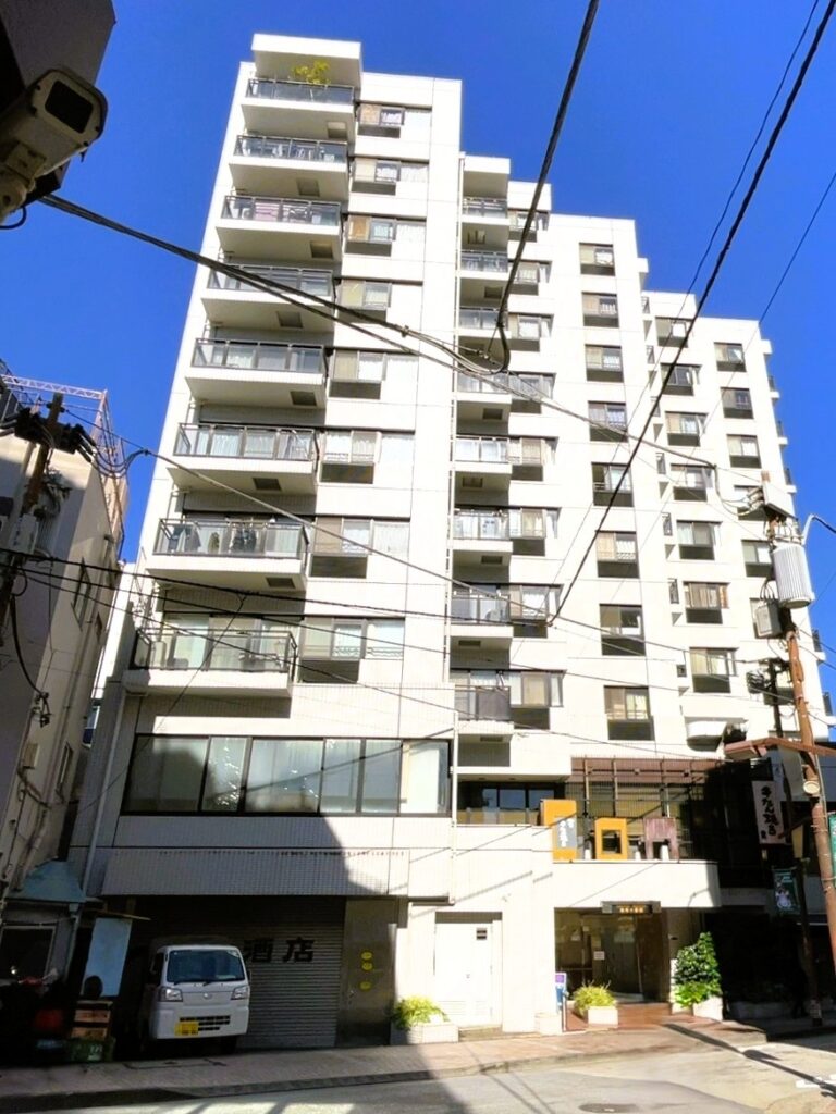 グランドメゾン麻布十番館｜麻布十番駅徒歩1分｜16,480万円｜2LDK｜64.57㎡｜売買マンション