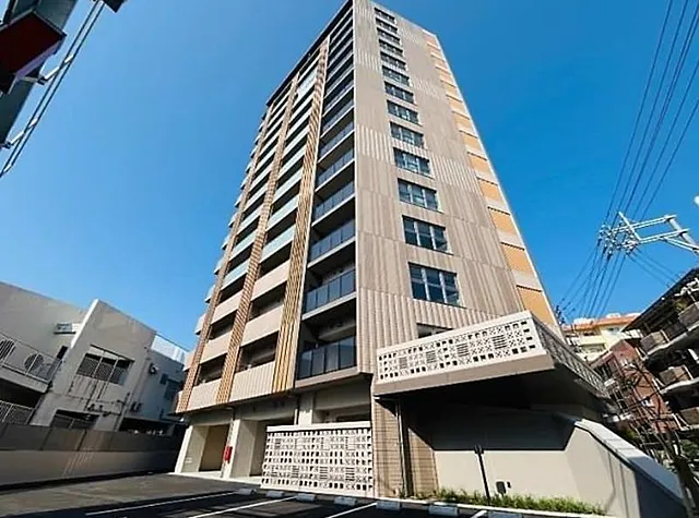 パークナード那覇美栄橋 803号室｜那覇市牧志｜賃料21万円｜2LDK｜68.96㎡｜賃貸マンション