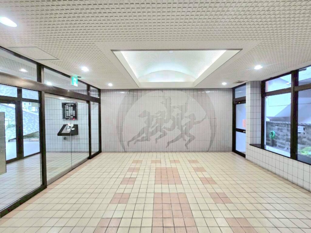ライオンズマンション泊第8｜那覇市泊｜2,790万円｜2LDK｜62.65㎡｜中古マンション