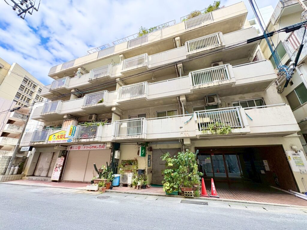 大建泉崎マンション304号室｜那覇市泉崎｜2,490万円｜1LDK｜44.13㎡｜中古マンション