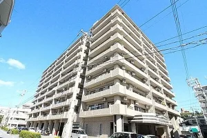 ライオンズプラザ壺川306号室｜那覇市壺川2丁目・4LDK・賃料13.9万円｜賃貸マンション