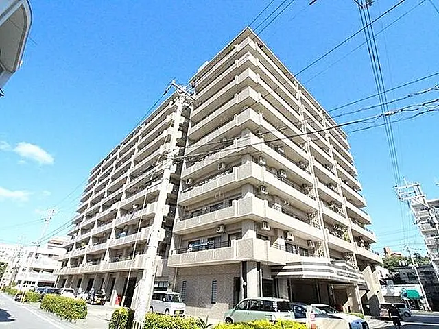 ライオンズプラザ壺川306号室｜那覇市壺川2丁目・4LDK・賃料13.9万円｜賃貸マンション