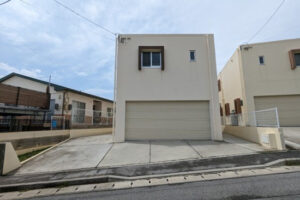 読谷村瀬名波の中古戸建｜7,000万円・土地249㎡・RC造2階建4LDK