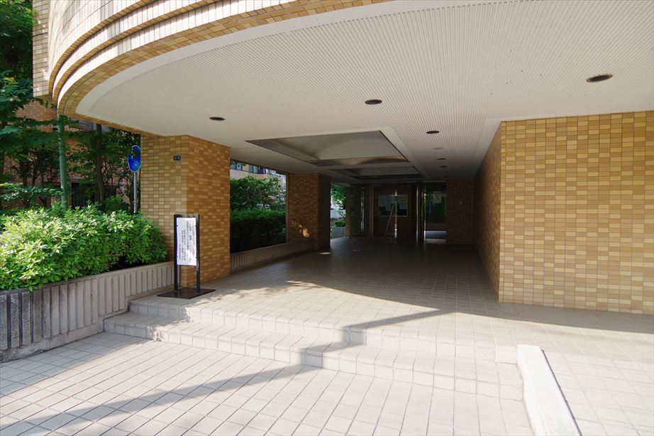 グリーンパーク堀切菖蒲園1番館|堀切菖蒲園駅徒歩13分・3,980万円・84.00㎡・3LDK|収益物件