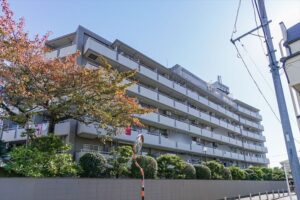ライオンズマンション竹の塚｜竹ノ塚駅徒歩14分・2,780万円・64.96㎡・3LDK｜収益物件